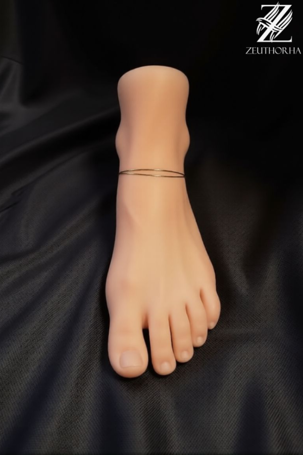 Silicone foot model